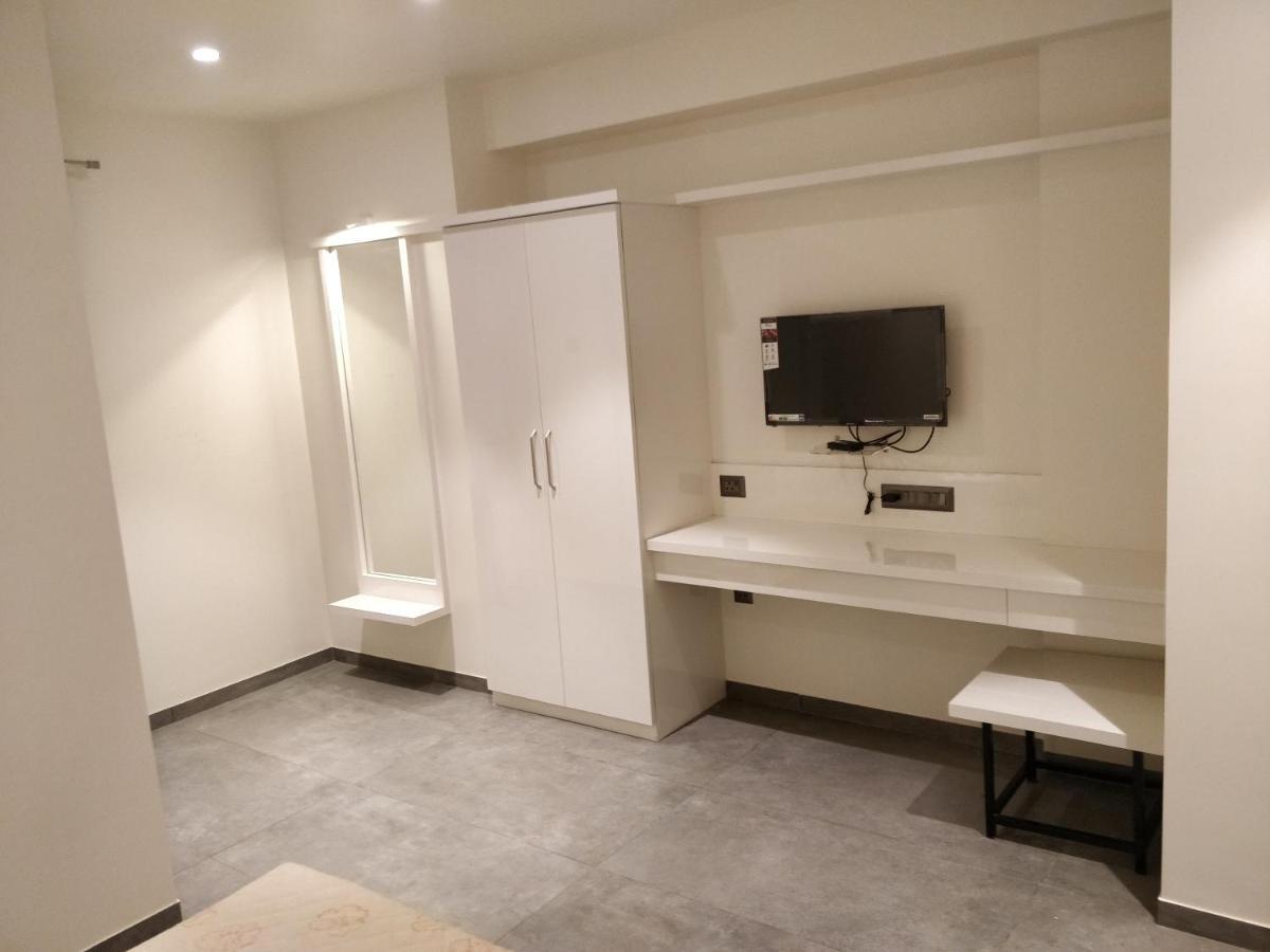 Hotel My Home Residency 나식 외부 사진