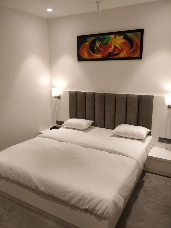 Hotel My Home Residency 나식 외부 사진
