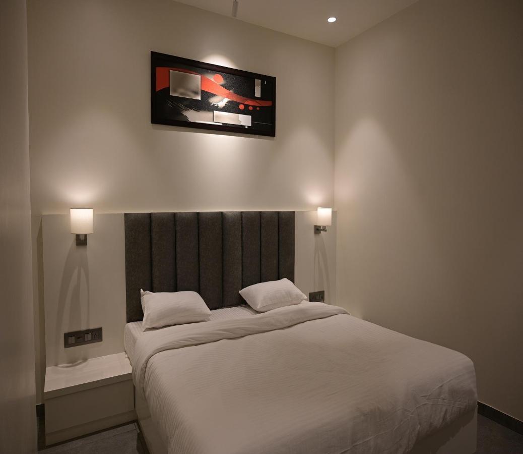 Hotel My Home Residency 나식 외부 사진