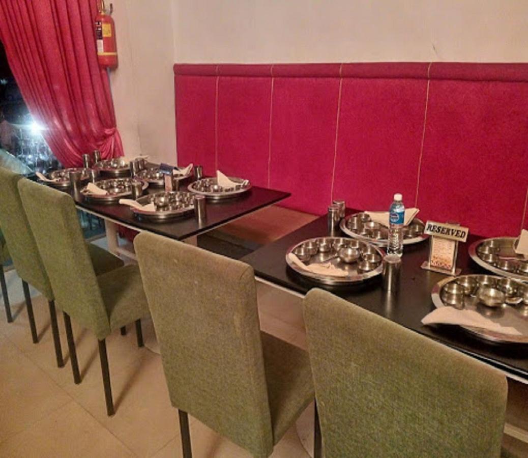 Hotel My Home Residency 나식 외부 사진