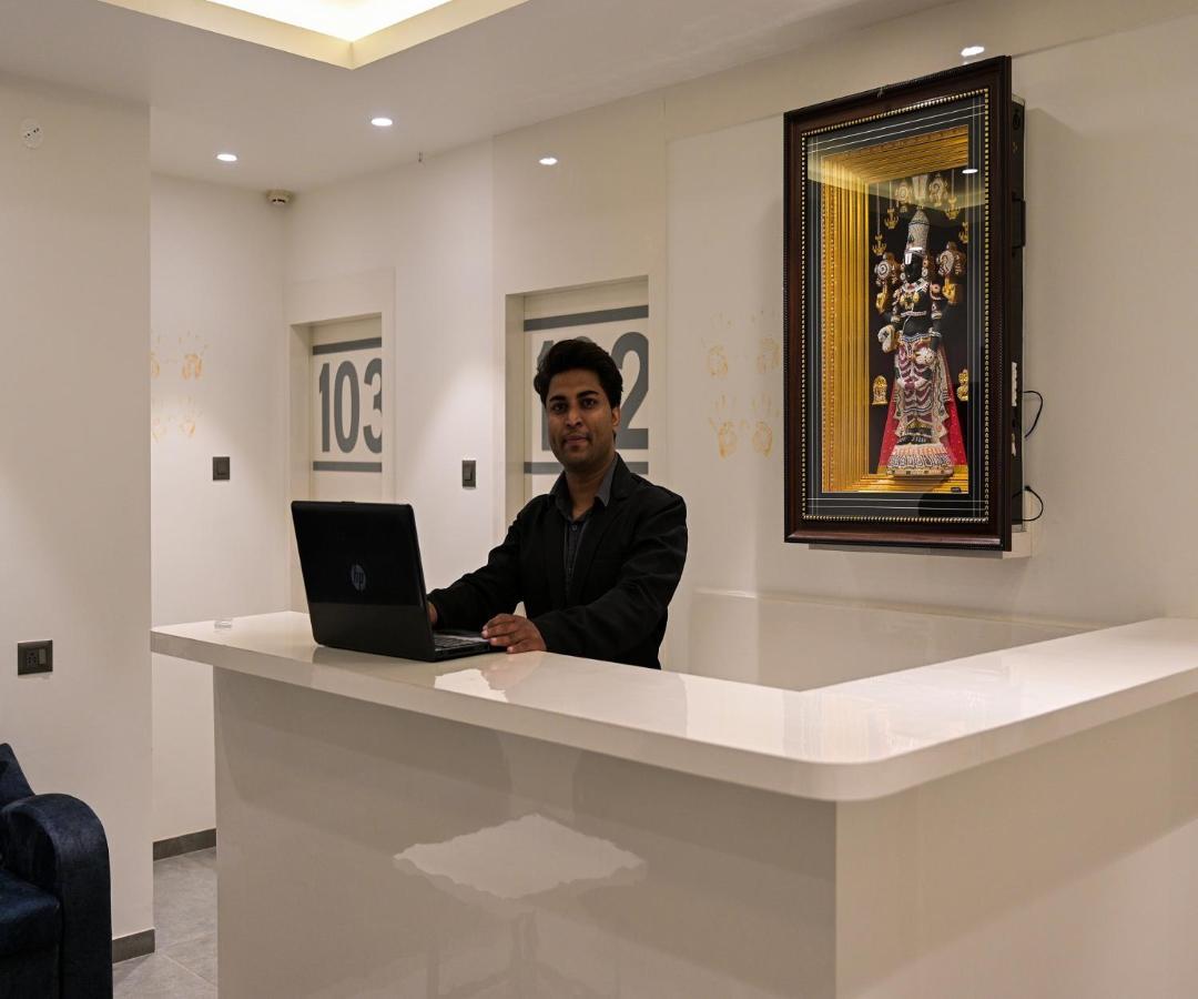 Hotel My Home Residency 나식 외부 사진