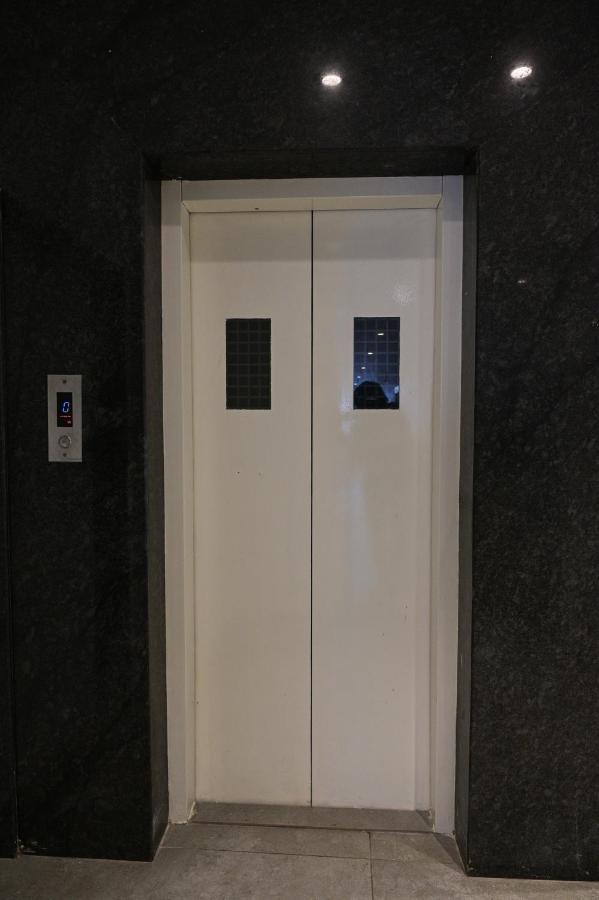 Hotel My Home Residency 나식 외부 사진